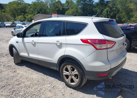2015 Ford Escape Se z USA, uszkodzony, nr VIN 1FMCU9GX2FUB23207